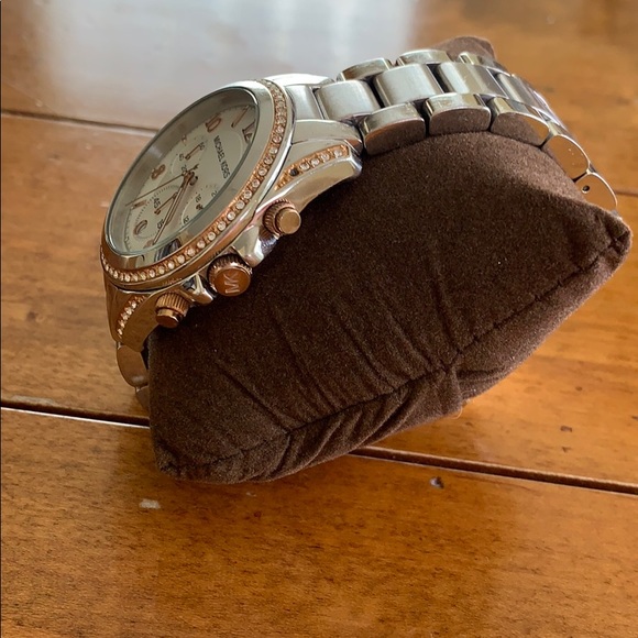 Michael Kors Watch MK5459 - Picture 2 of 5